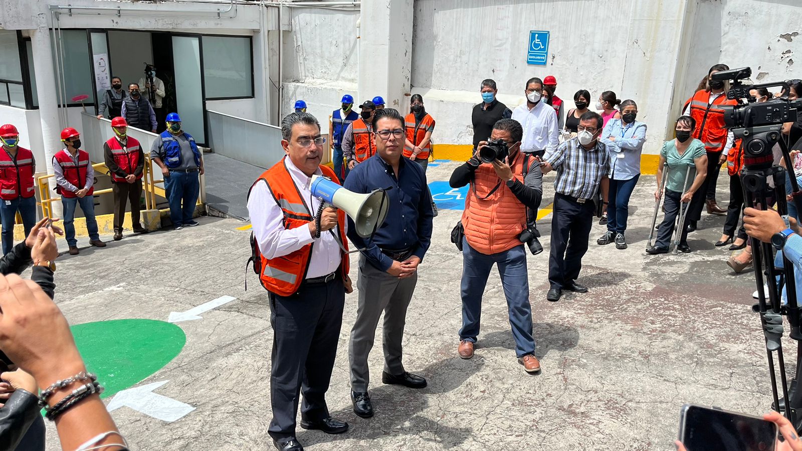 Activan protocolos en Congreso local tras sismo 7.4