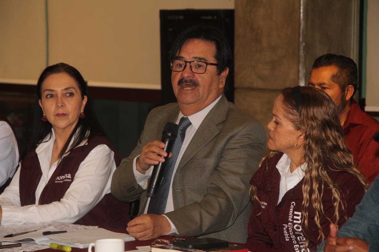 Morena publica aspirantes