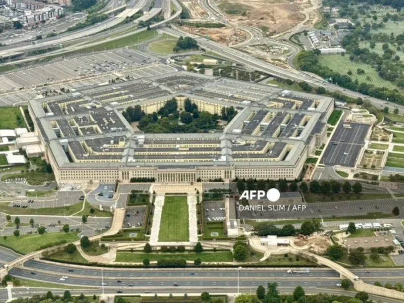 NYT demanda al Pentágono por reglas que limitan a la prensa